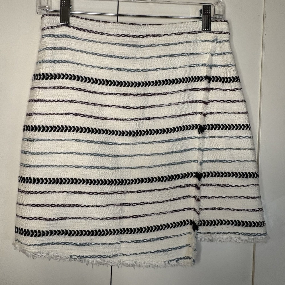 Ann Taylor Loft Women's Skirt Size 4 Ivory Stripe Cotton Stretch Faux Wrap